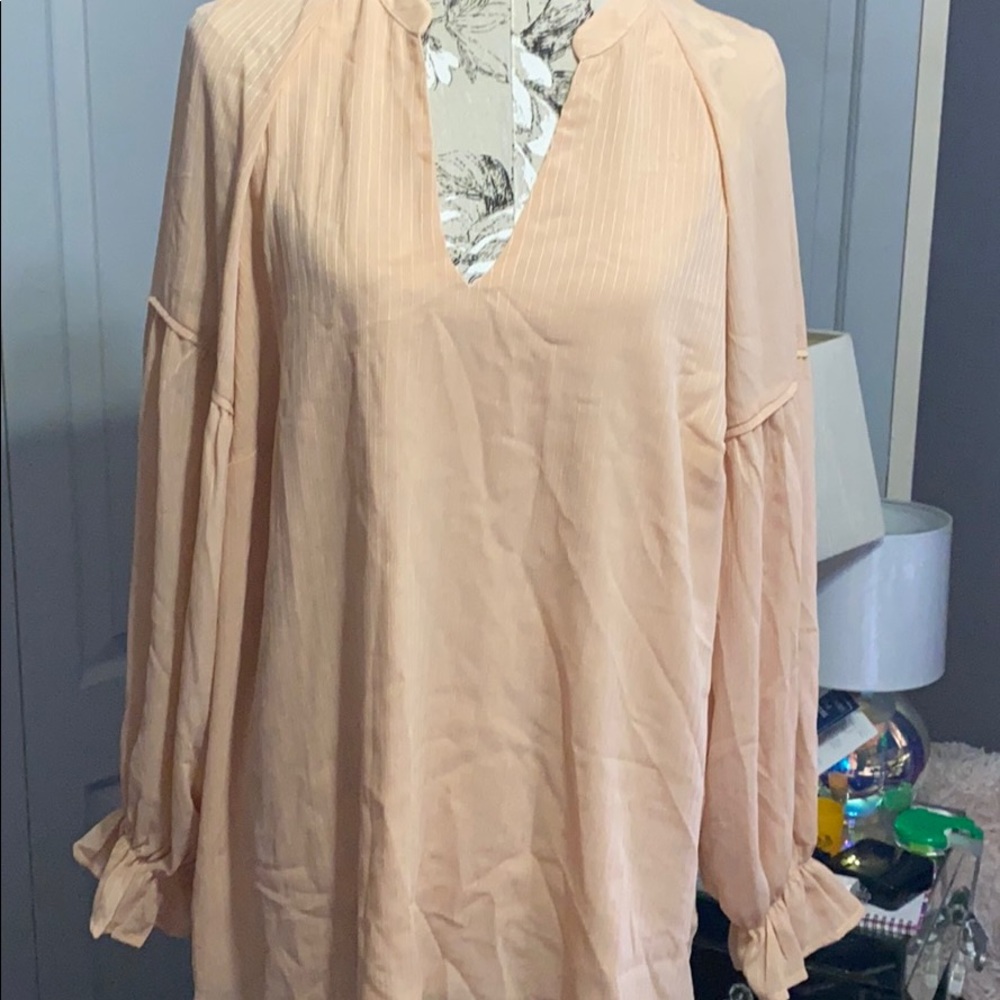 All In favor romantic peach blouse NWT xxl